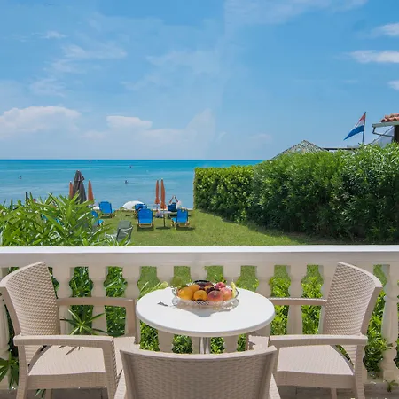 Sea View Apartament *